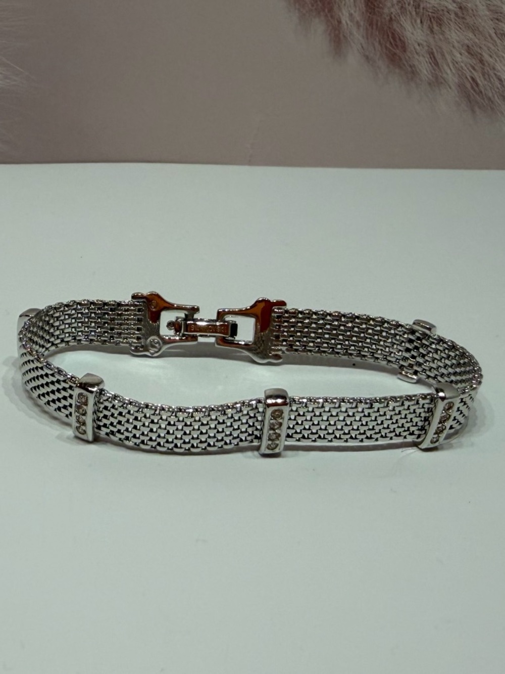 Swarovski Mesh Crystal Tennis Bracelet Prong Rhinestone Silver Swan Signed